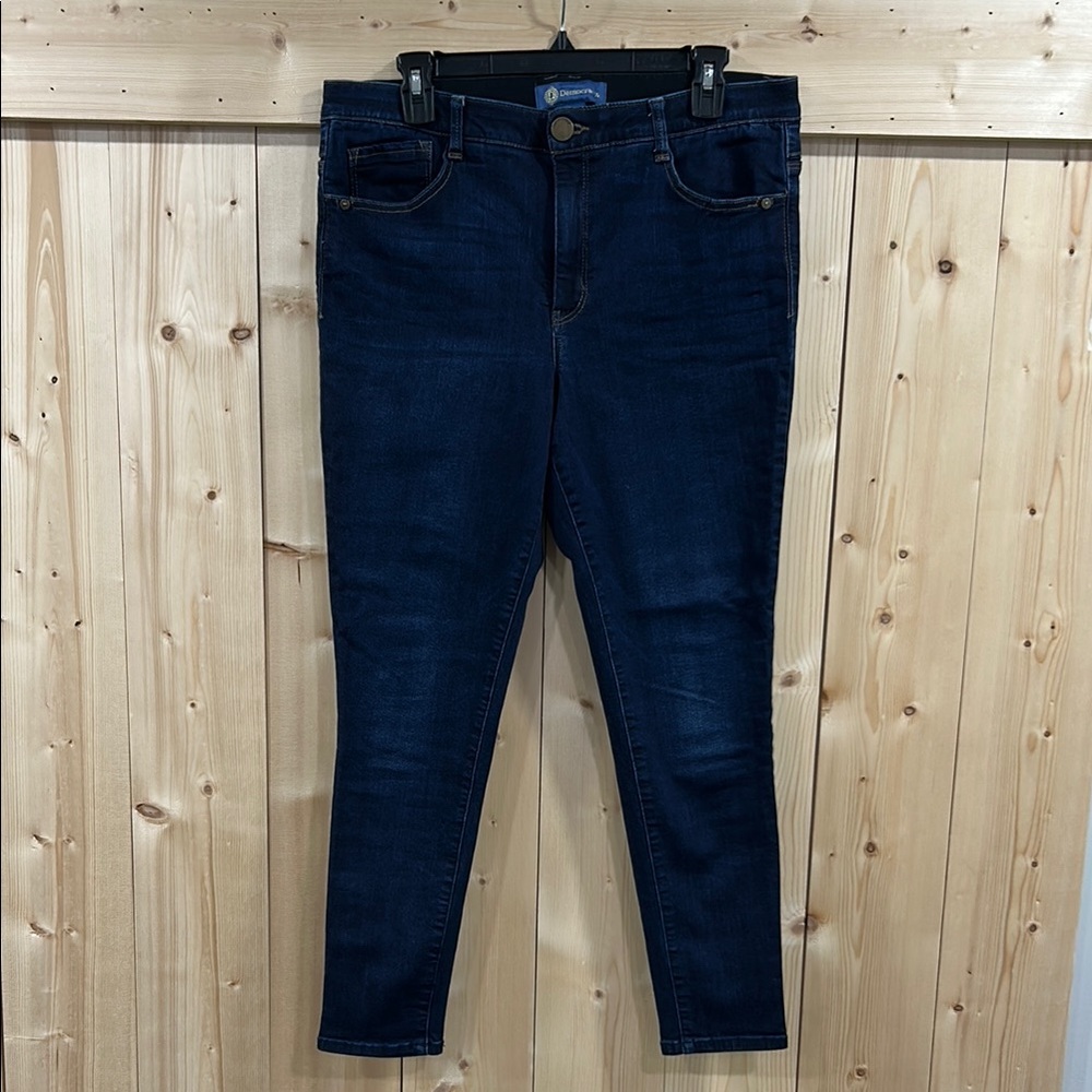 Democracy Absolution Skinny Jeans, 12- like new
